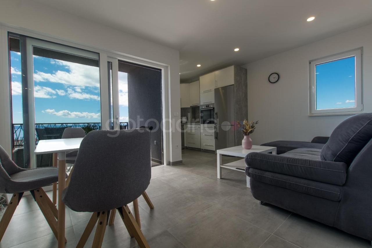 Sea View Apartments Diana Makarska Buitenkant foto