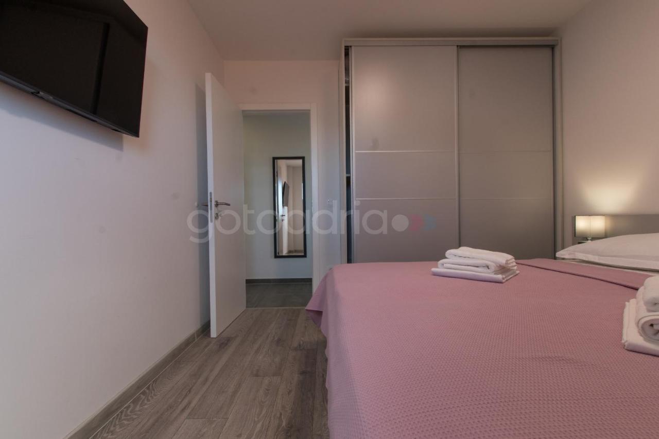 Sea View Apartments Diana Makarska Buitenkant foto